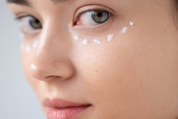 When Should You Start Using Eye Cream?
