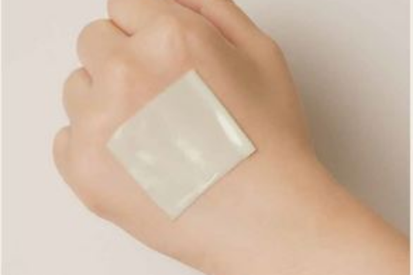 Sheet Mask vs. Hydrogel Mask: What’s the Difference?